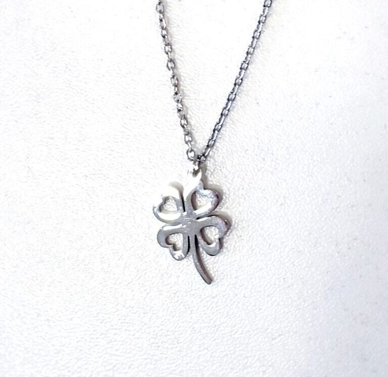 Κολιέ ανοξείδωτο ατσάλι τετράφυλλο τριφύλλι επιπλατινωμένο και επιχρυσωμένο k05