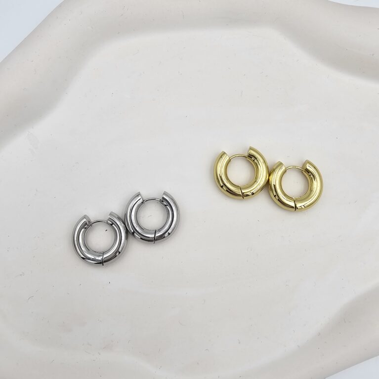 Σκουλαρίκι ανοξείδωτο ατσάλι 2×2εκ επιπλατινωμένο και επιχρυσωμένο sk84