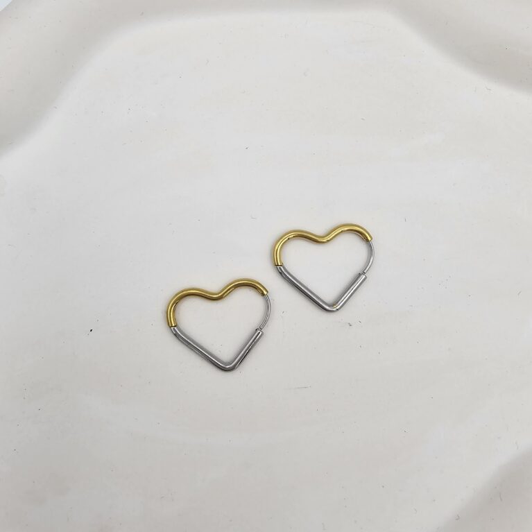 Σκουλαρίκι ανοξείδωτο ατσάλι καρδιά 2x1.7εκ επιπλατινωμένο και επιχρυσωμένο sk88